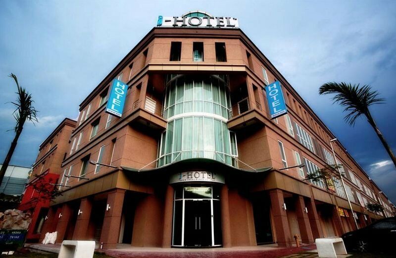 I Hotel @ Kota Damansara Exterior photo